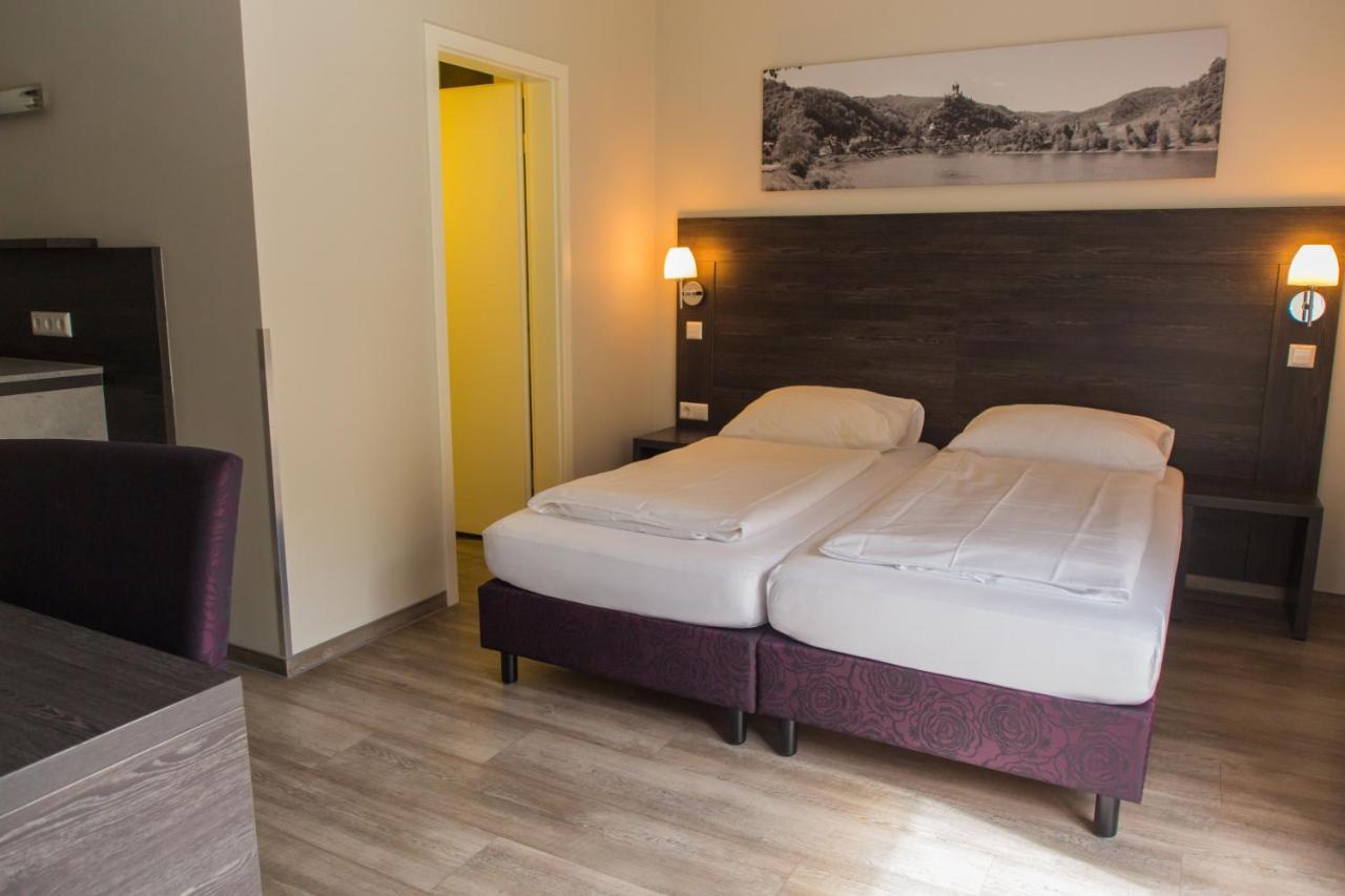 Aparthotel Кохем Екстер'єр фото