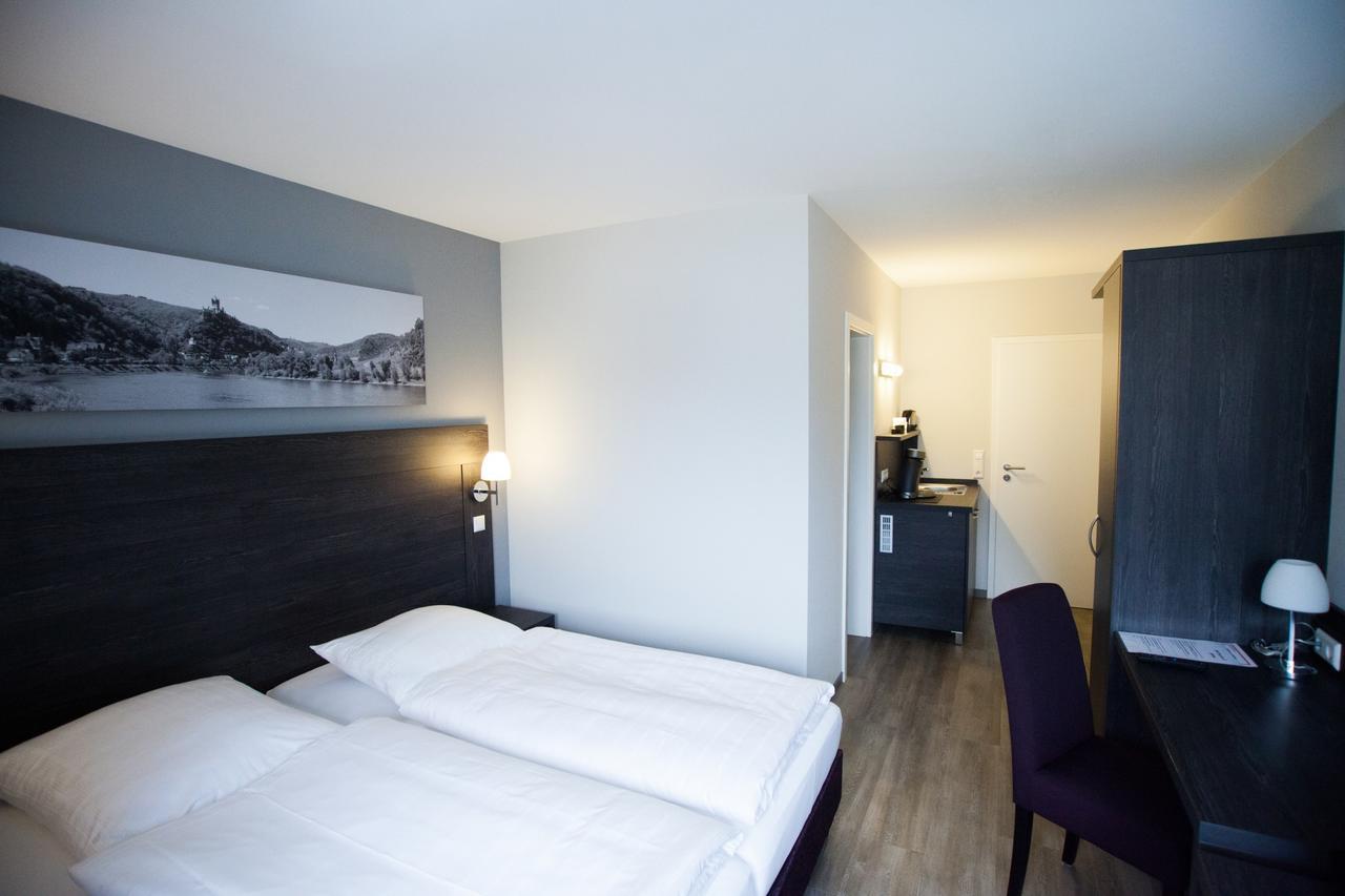 Aparthotel Кохем Екстер'єр фото